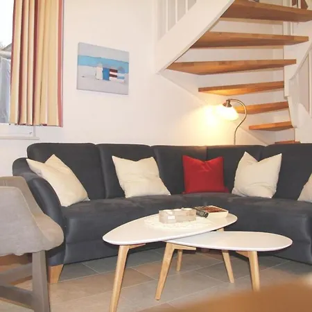 House Lucky Ruegen Glowe